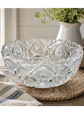 Vintage Pressed Glass Fruit Bowl Clear Starburst Pattern Scalloped Rim